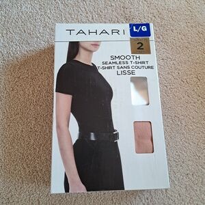 Tahari Smooth Seamless Tees 2 Pack White Tan Short Sleeve Womens Size Large